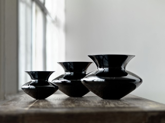 Rosendahl -  wazon  Alev Siesbye czarny 10 cm 