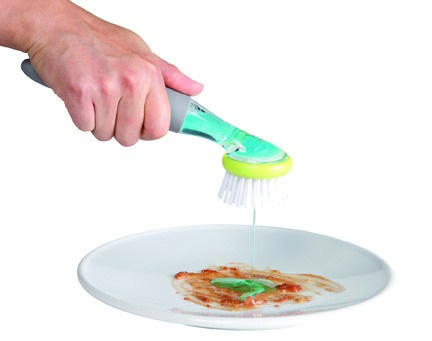 Chef'n - długa szczotka z dozownikiem  Clean Genuity