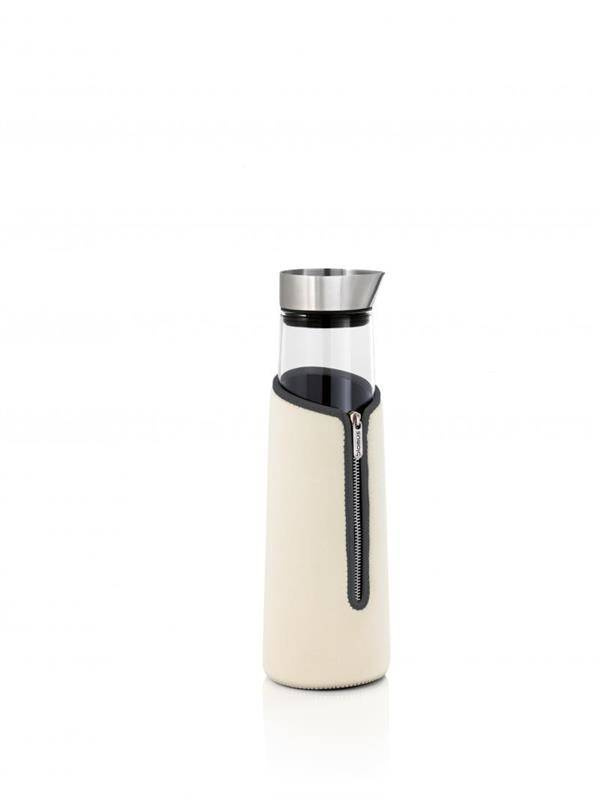 Blomus - pokrowiec termoizolacyjny na karafkę Acqua 1,5 L piaskowy