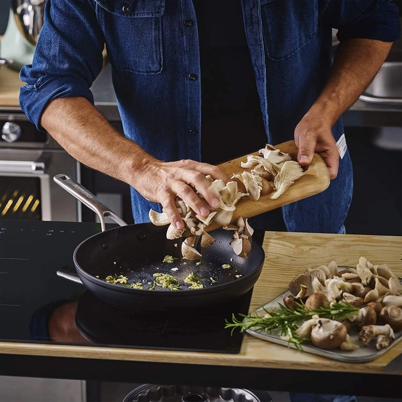 KitchenAid - Patelnia Forged Hardened Aluminium 24 cm