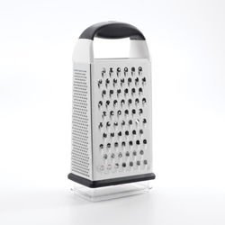 OXO - tarka z pojemnikiem Box Grather Good Grips