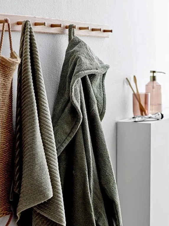 Södahl - Ręcznik łazienkowy 70 x 140 cm Melange olive