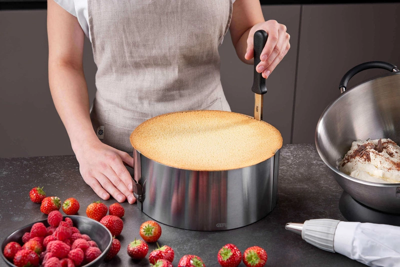 GEFU - nóż do wyrównywania brzegów ciasta TONDO