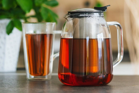 Vialli Design - Zaparzacz do herbaty 800ml VITA