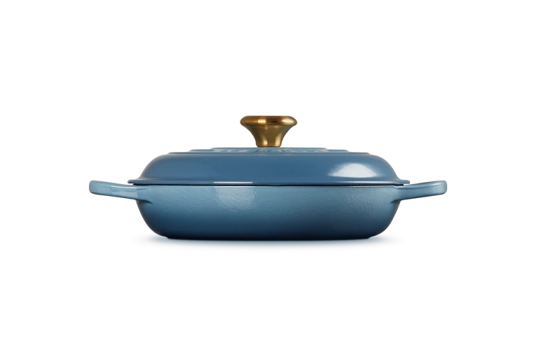 Le Creuset - garnek patelnia Gourmet Signature 26 cm 2,2 l chambray