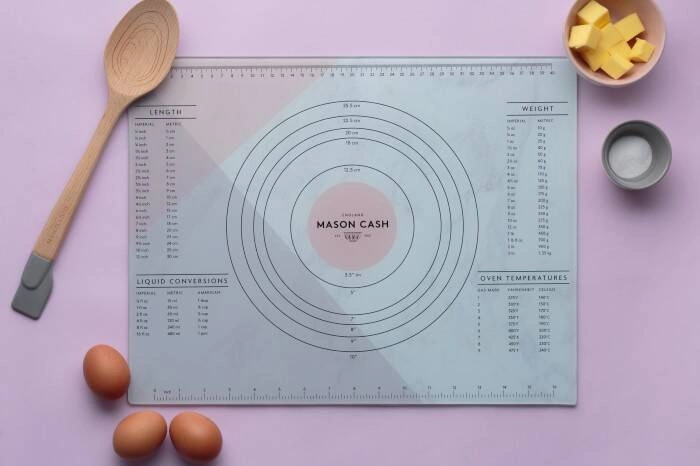 Mason Cash -Podkładka/stolnica szklana z podziałką 45x35cm