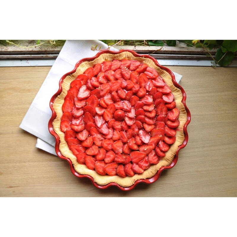 Emile Henry - Naczynie do tarty z falbaną - 33cm - czerwony