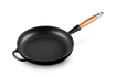 Le Creuset - patelnia żeliwna z drewnianym uchwytem 26 cm czarna