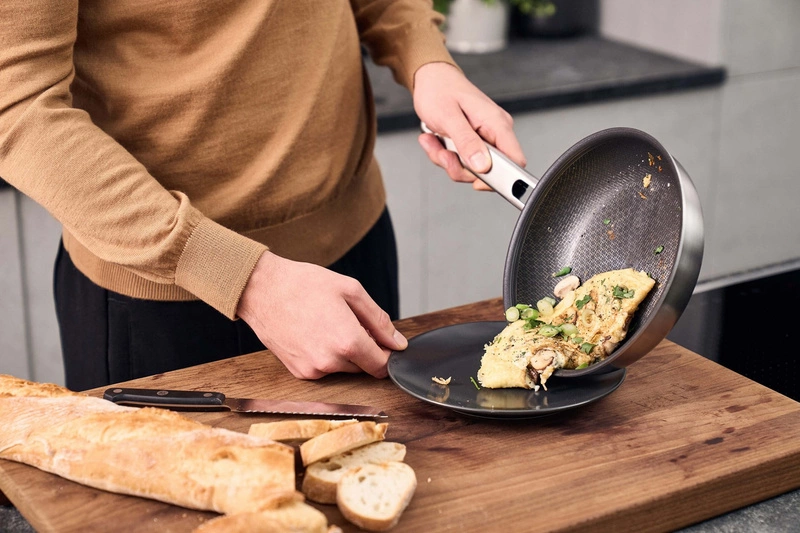 Zwilling - JOY PLUS Patelnia płytka 24 cm