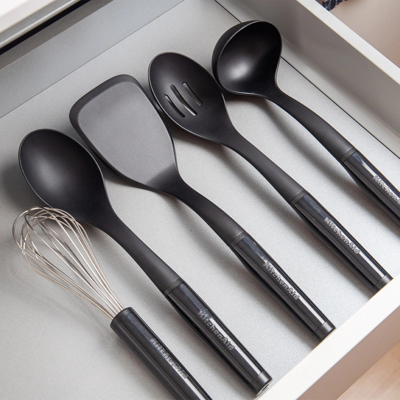 KitchenAid Culinary Tools - 5 przyborów kuchennych w pojemniku Onyx Black