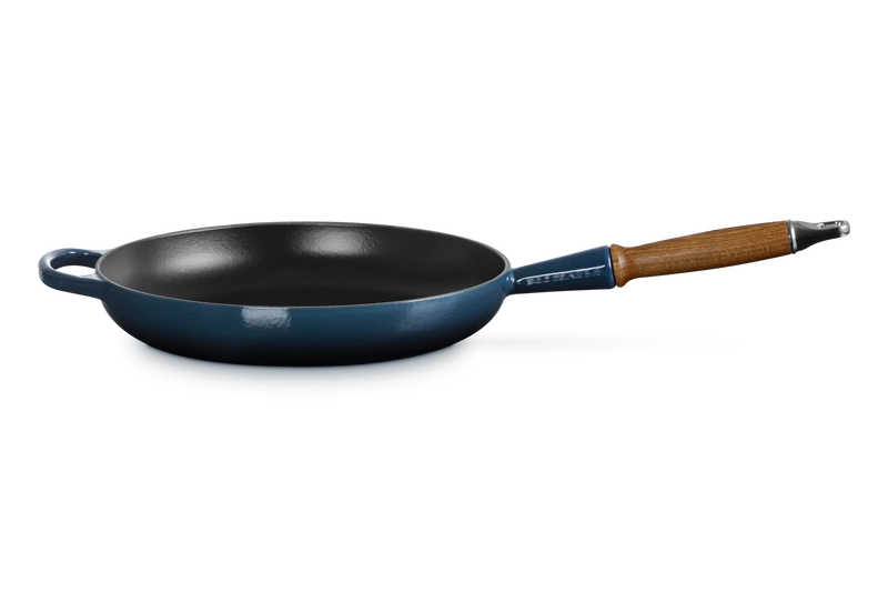 Le Creuset - patelnia żeliwna z drewnianym uchwytem 28 cm nuit