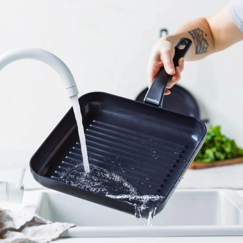 GreenPan - Patelnia grillowa Essence 28 cm