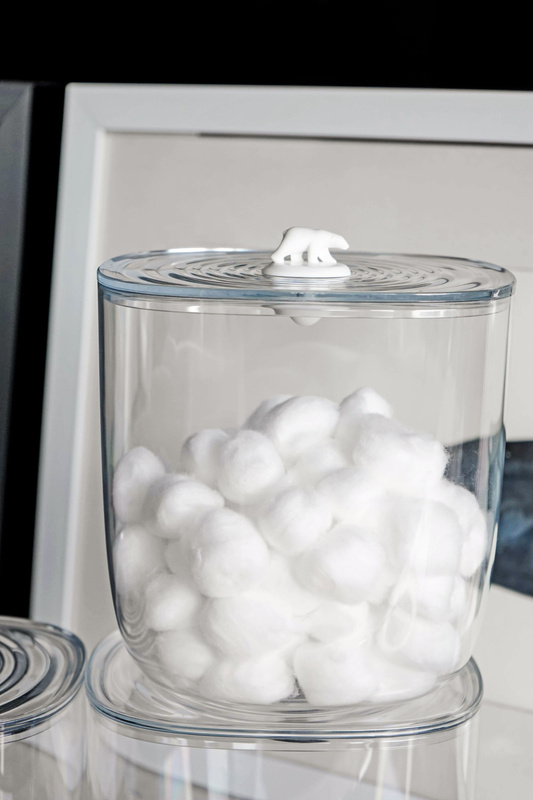 Qualy - Pojemnik Niedźwiedź polarny biały 3,5l