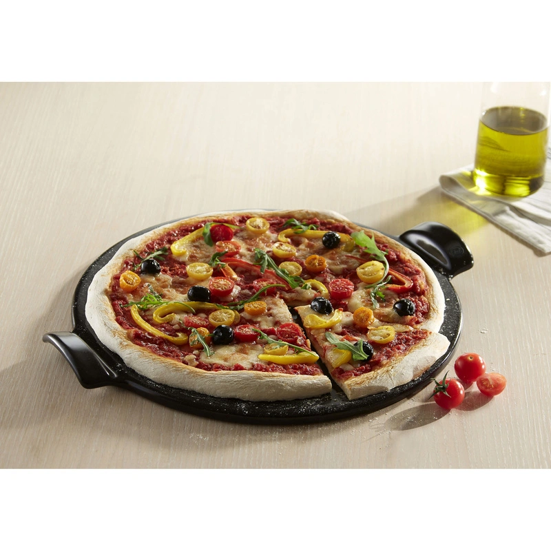 Emile Henry - Zestaw do pizzy- gładki kamień 37cm plus drewniana łopatka 43x33x0.8cm