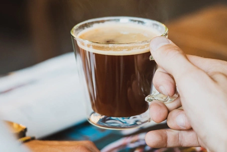 Vialli Design - Zestaw 2 szklanek z podwójną ścianką Diva 250 ml