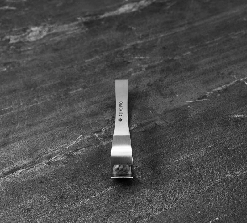 Tojiro- Szczypce do ości proste