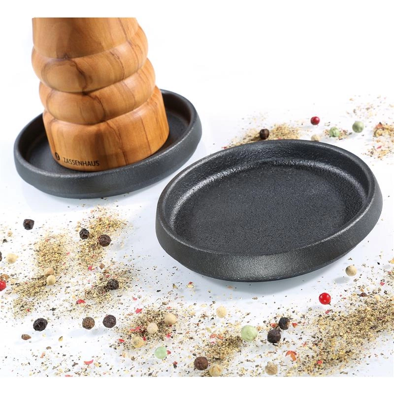 Zassenhaus - podstawki pod młynki, 2 szt., żeliwo, śred. 9 cm, na młynki o średnicy do 7,5 cm