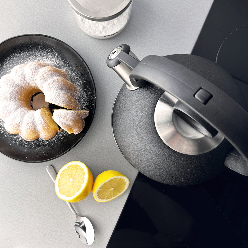 Vinzer - czajnik stalowy Nero 2.5l