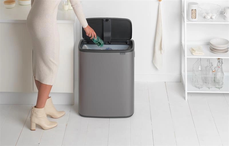 Brabantia - Kosz na śmieci Touch Bin Bo 60l platyna