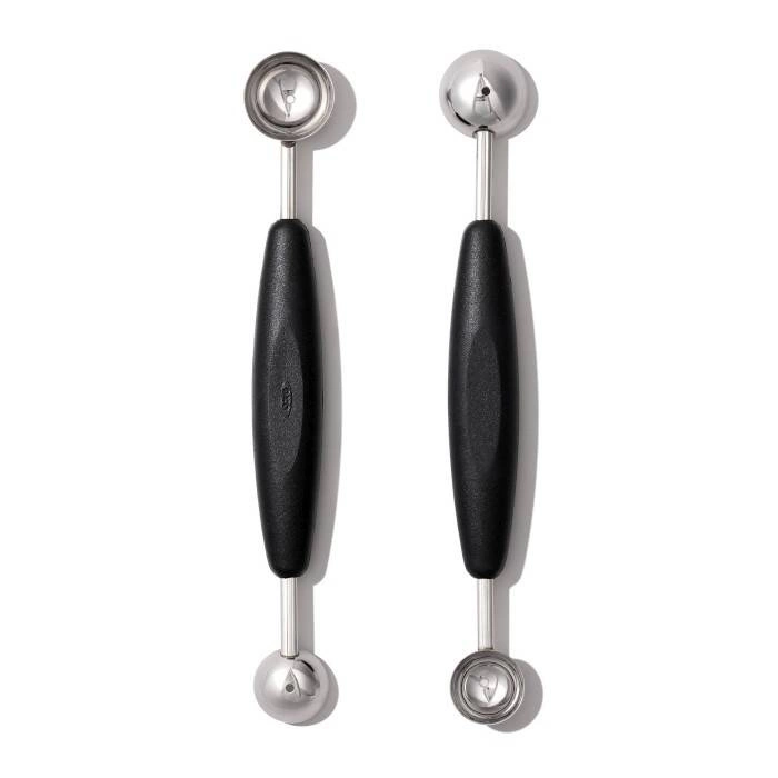 OXO - Łyżka podwójna do melona stalowa, czarna, Good