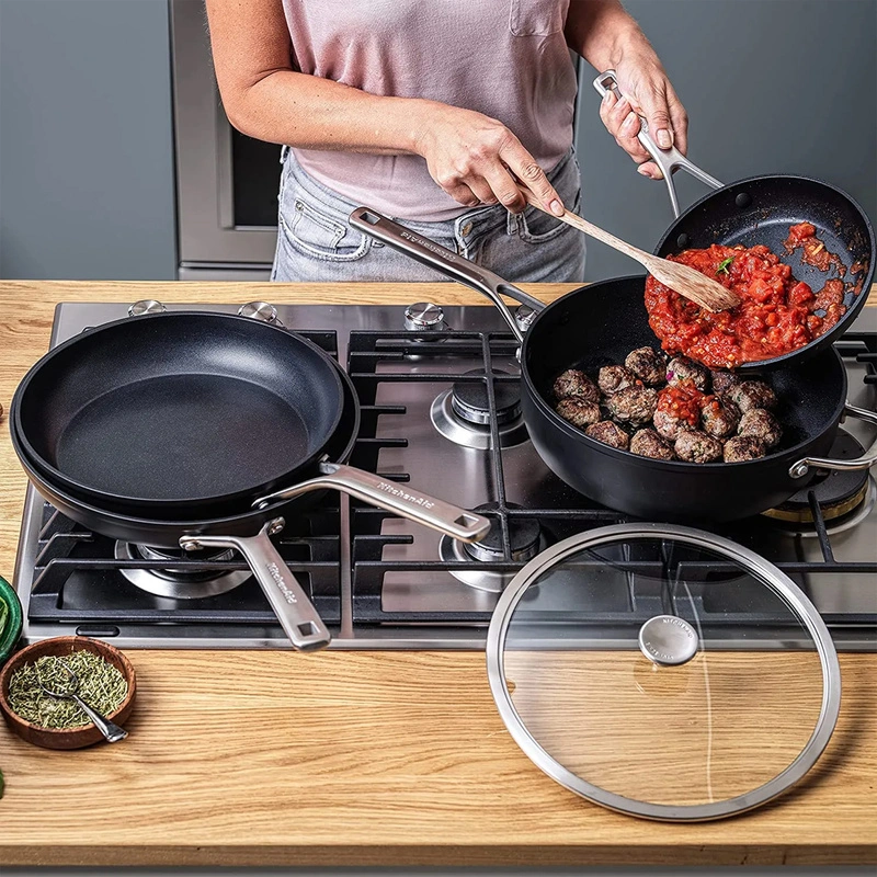 KitchenAid - Patelnia głęboka z pokrywką Forged Hardened 28 cm