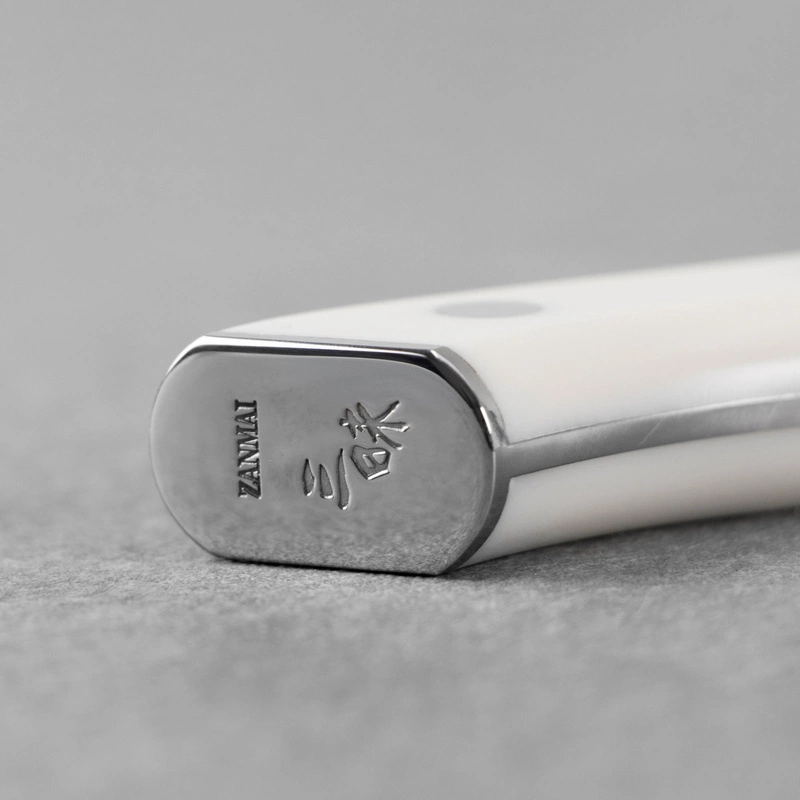 Mcusta Zanmai - Classic Damascus VG-10 Corian Nóż uniwersalny 11cm