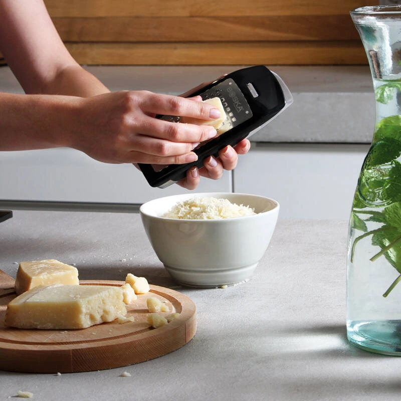 Boska - Tarka do sera z pojemnikiem Easy