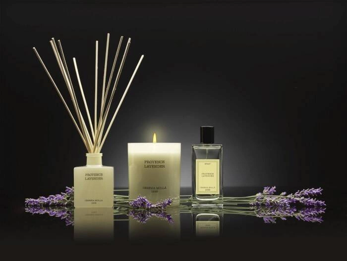 Cereria Molla - Świeca Premium 230 gr. Provence Lavender