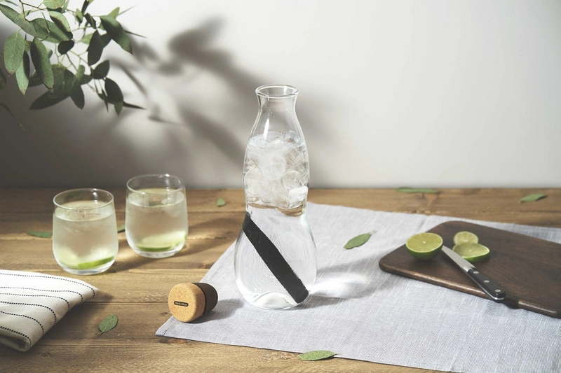 Black & Blum - Butelka na wodę EAU CARAFE new