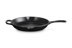 Le Creuset - patelnia Signature niska żeliwna 30 cm Czarny