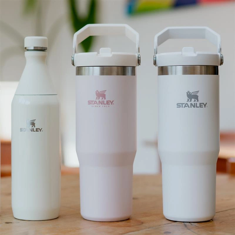 Stanley - Kubek The IceFlow Flip Straw Tumbler 0,89 l - Frost