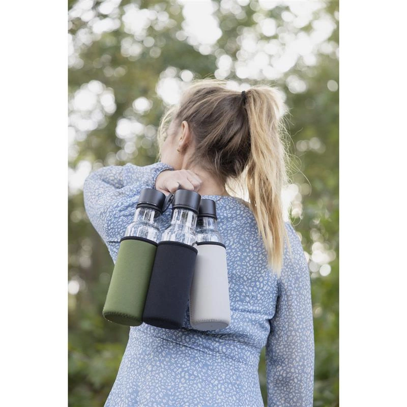 Sagaform - butelka na wodę, zielony pokrowiec, 0,6 l, śred. 7 x 26 cm, szkło borokrzemowe/neopren To Go