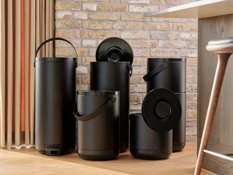 Zone Denmark - Kosz na śmieci Circular 15 l Black