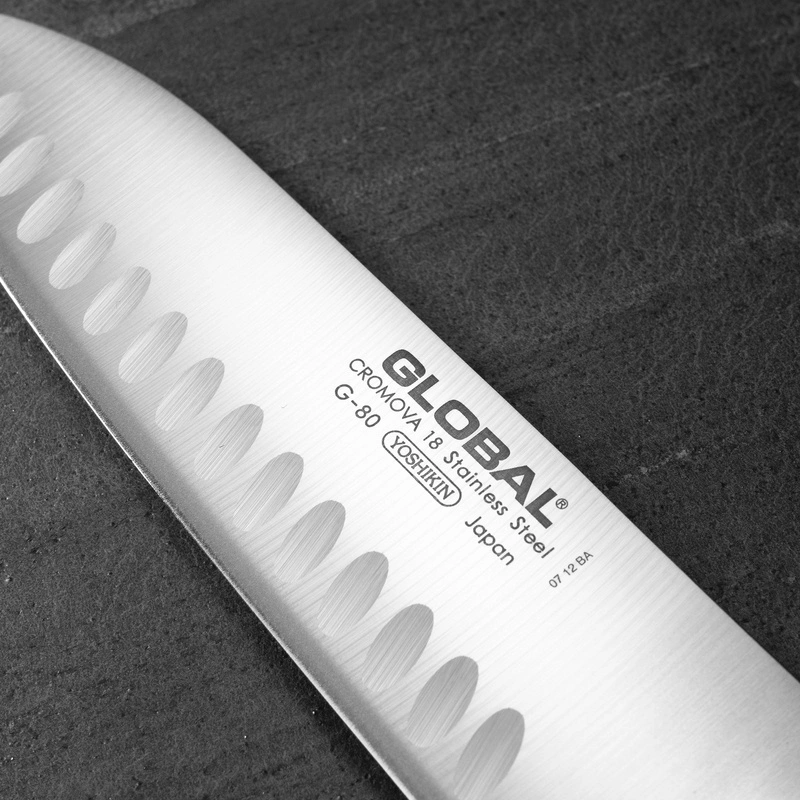Global - Nóż Santoku żłobiony 18 cm G-80