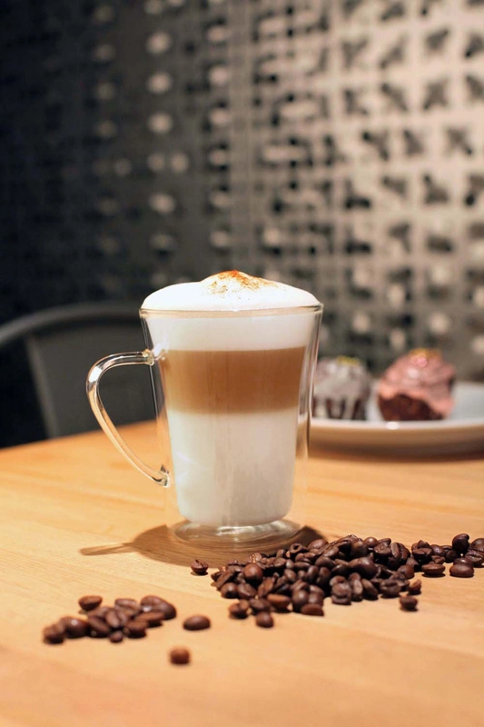 Vialli Design - Szklanka z podwójną ścianką Amo 250 ml