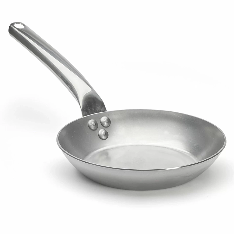 OUTLET de Buyer - Patelnia okrągła z uchwytem wentylowanym śr. 24 cm CARBONE PLUS