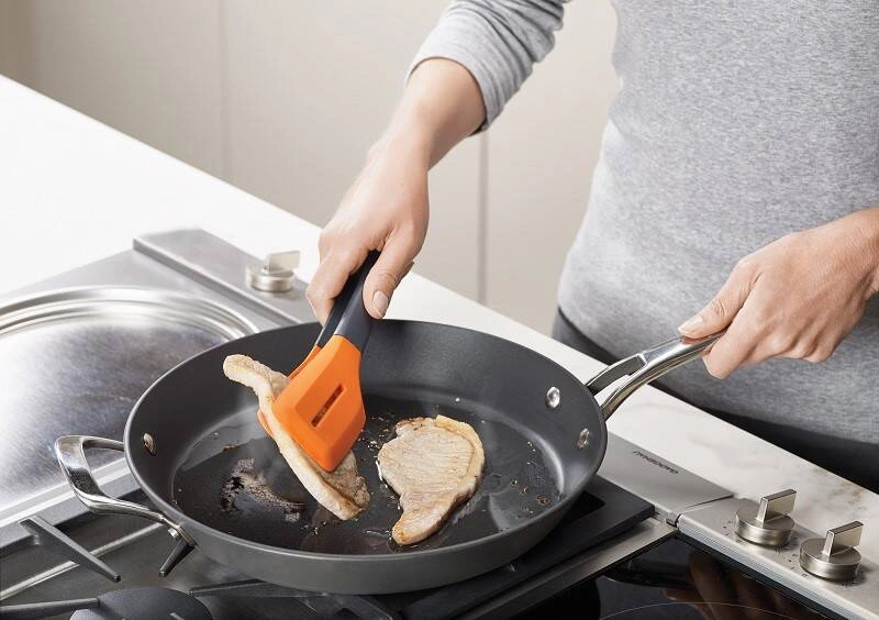 Joseph Joseph - Szczypce z silikonowymi zakończeniami TURNER