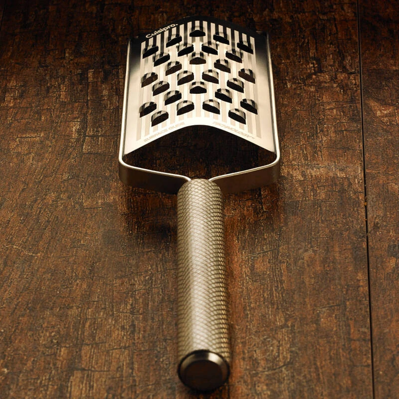 Cuisipro - Tarka strug z bardzo grubymi oczkamisrebrny, czarny