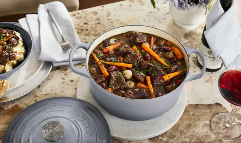 Le Creuset brytfanna żeliwna emaliowana Signature okrągła 28 cm 6,7l chateau