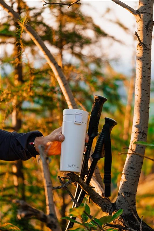 Vialli Design - Kubek termiczny 400ml FUORI biały