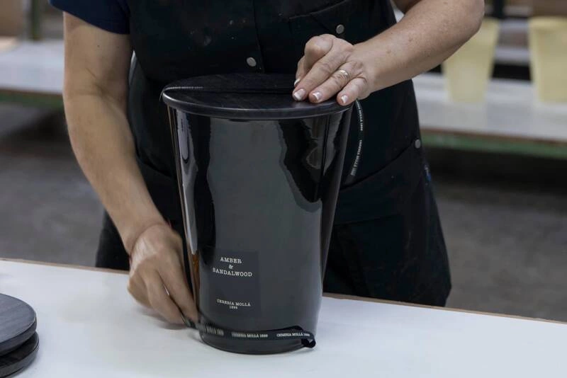 Cereria Molla - Świeca 3XL 7 kg. Amber and Sandalwood