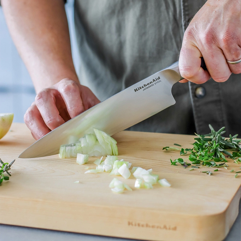 KitchenAid Culinary Tools - noż Szefa Kuchni 20 cm z osłonką