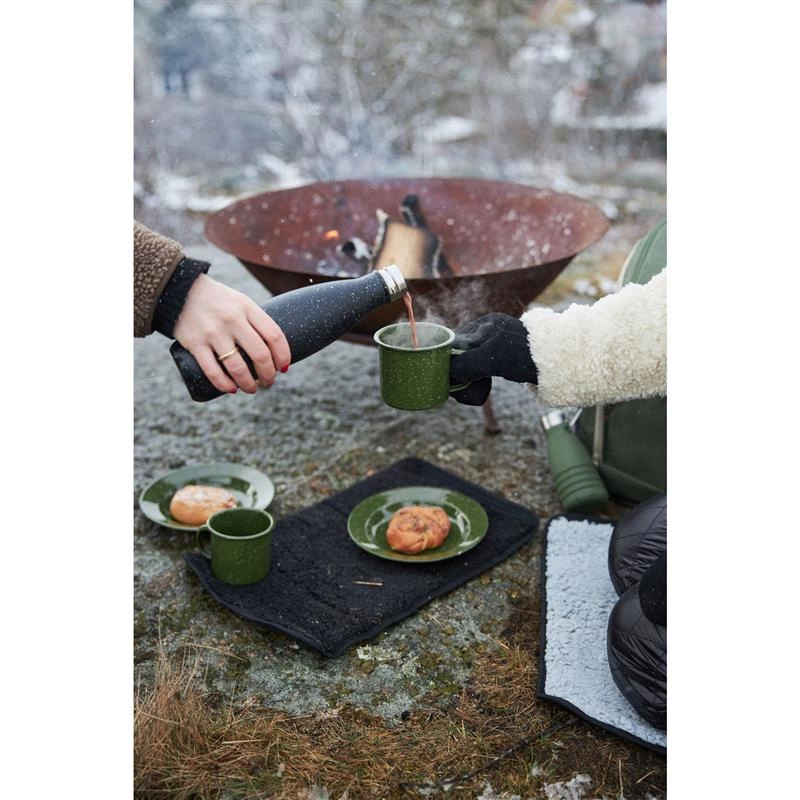 Sagaform - kubek, żeliwo emaliowane, 0,35 l, 11 x 9 x 8 cm, zielony Doris