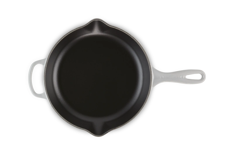 Le Creuset - patelnia żeliwna o smażenia i serwowania 26 cm Misty Grey
