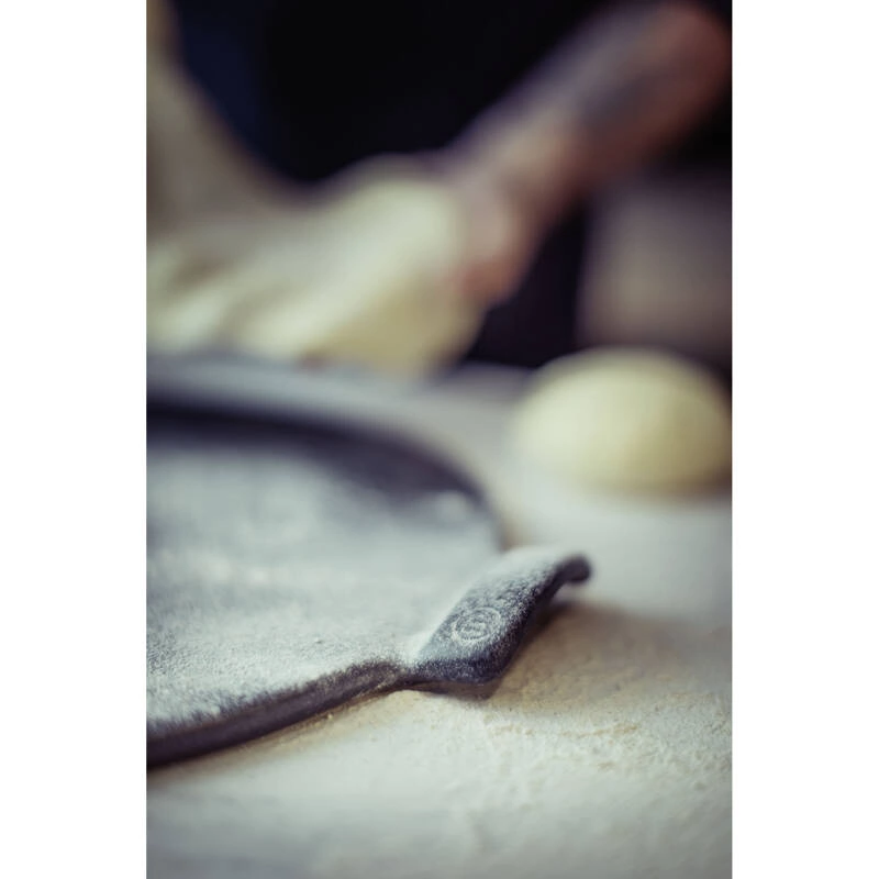 Emile Henry - Gładki kamień do pizzy 37cm