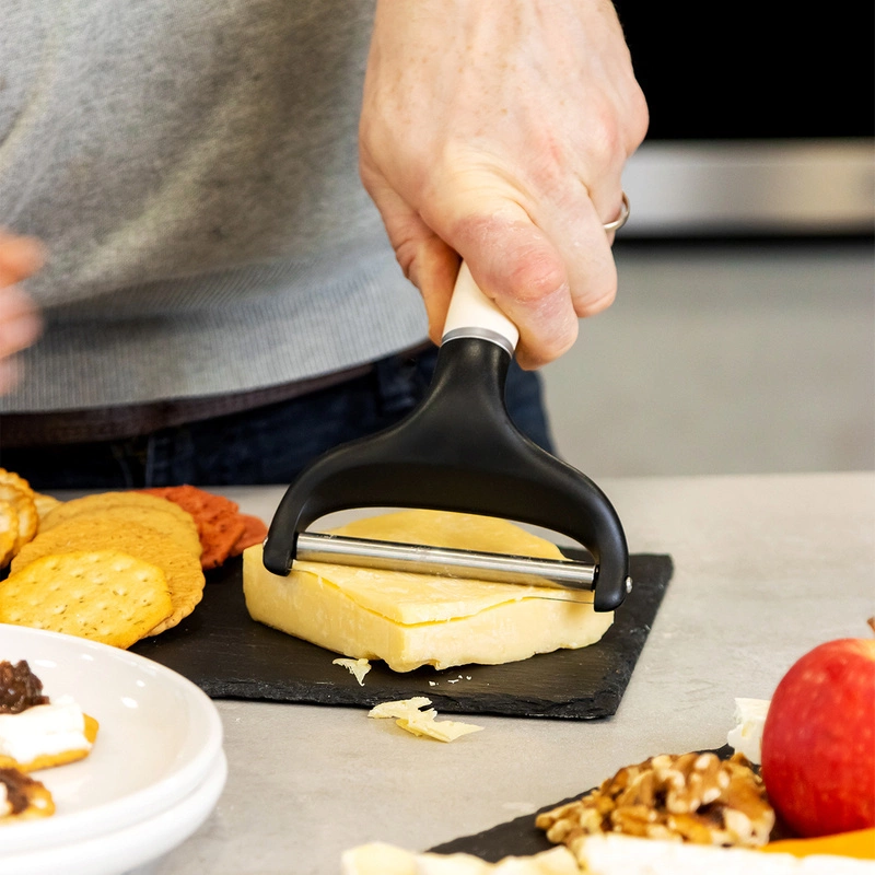 KitchenAid Culinary Tools - nóż do sera CORELINE Almond Cream