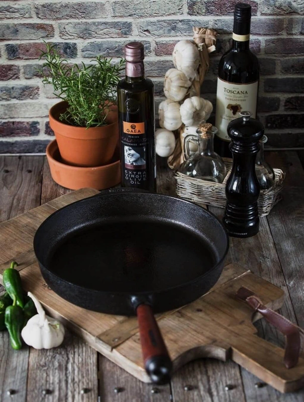 Skeppshult - TRADITIONAL Patelnia głęboka - 28 cm, czarny