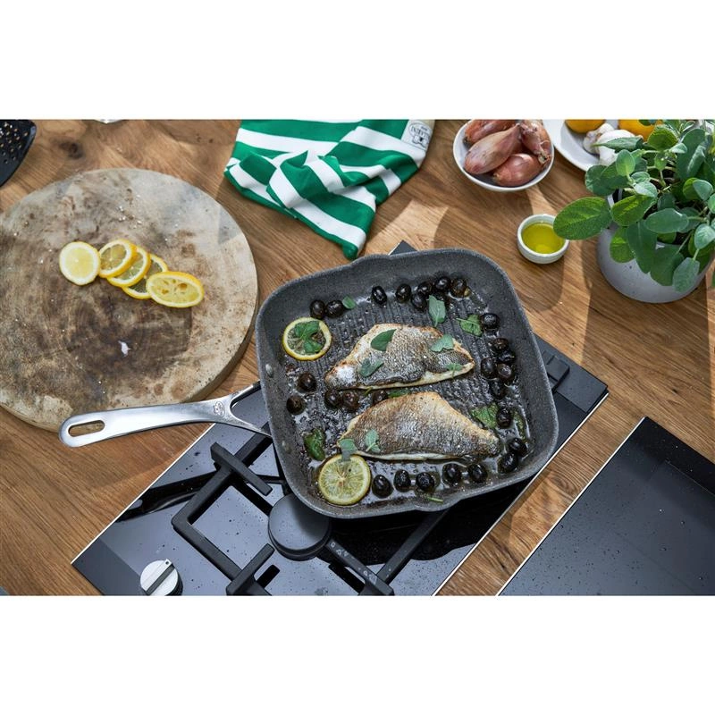 Ballarini - grillowa patelnia indukcyjna 28 cm Salina Granitium