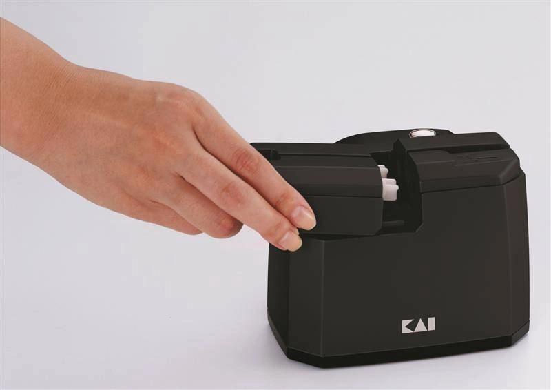 KAI - Ostrzałka elektryczna + moduł polerujący