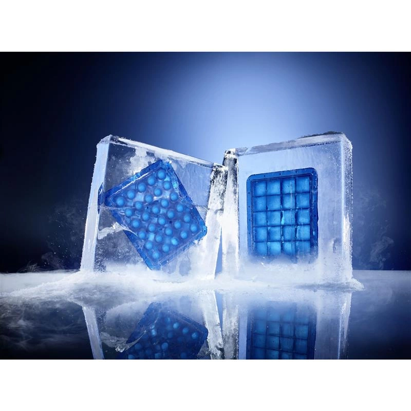 Lurch - foremka na lód, 12 dużych kostek, silikon platynowy, rozmiar kostki 5x5x5 cm, niebieska Ice Former Arctic